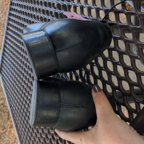 EUC CALDEN K5655 Black Leather 3.2" Taller Elevator Shoes Mens Size 11 - Picture 8 of 10